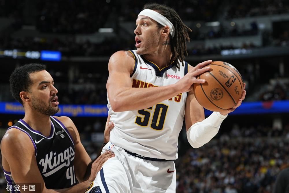 但确保了球 但确保了球