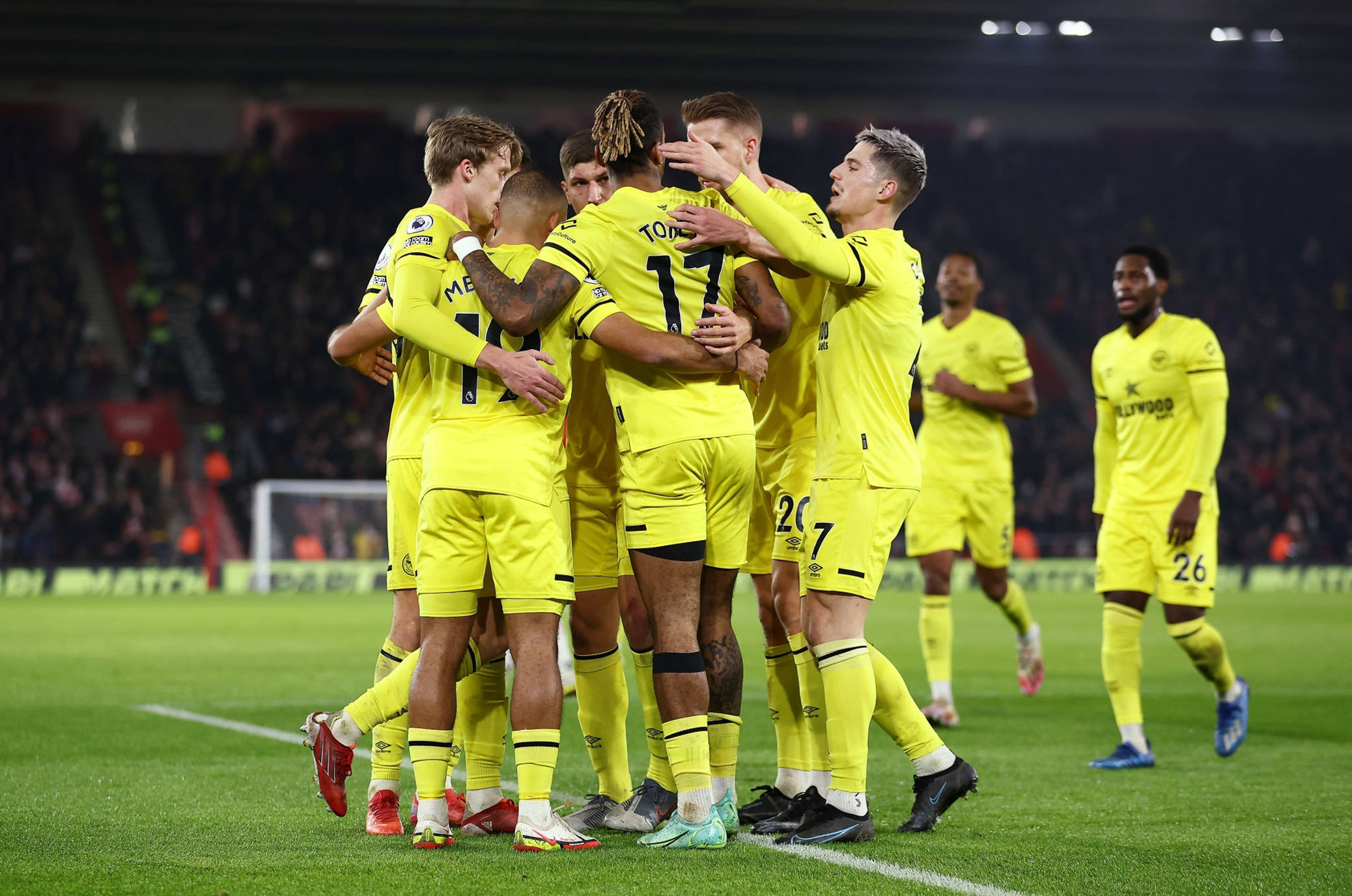 还要在防守 还要在防守