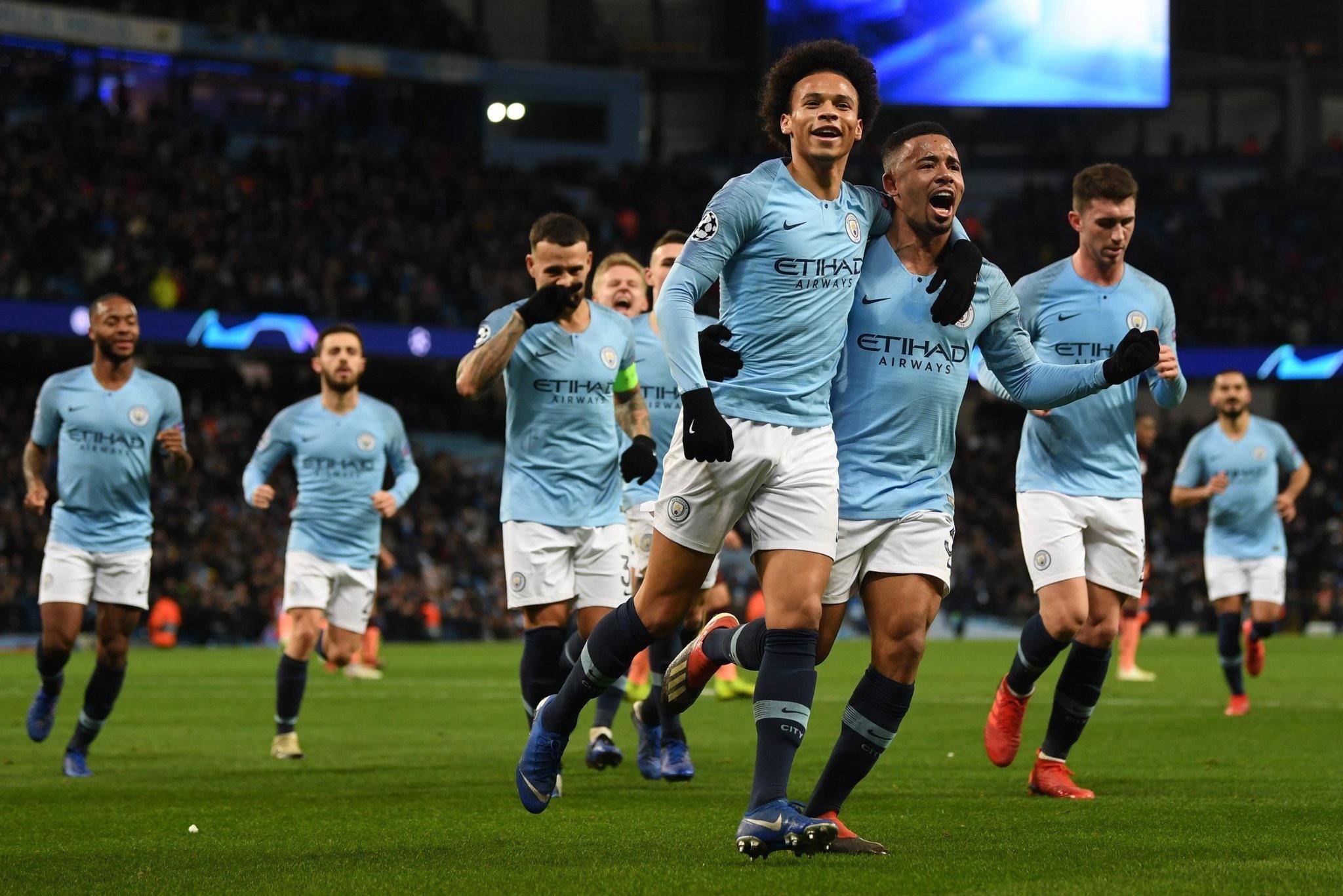 样的年轻球 样的年轻球